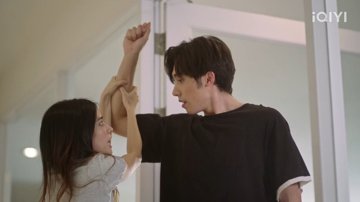monwimon19's tweet photo. คู่นี้น่ารัก ตีกันตั้งแต่เจอหน้า
#ยอมเป็นของฮิมEP2 https://t.co/LIpku5gCV1