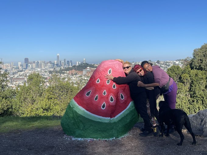 My friend Dragonfly visiting 4 week. It&rsquo;s great 2b together so we can commiserate &amp; strategize. We r<a href="/tag/love"class="tags"><span>#love</span></a><a href="/tag/stopthewar"class="tags"><span>#stopthewar</span></a><a href="/tag/gaza_genocide"class="tags"><span>#gaza_genocide</span></a>