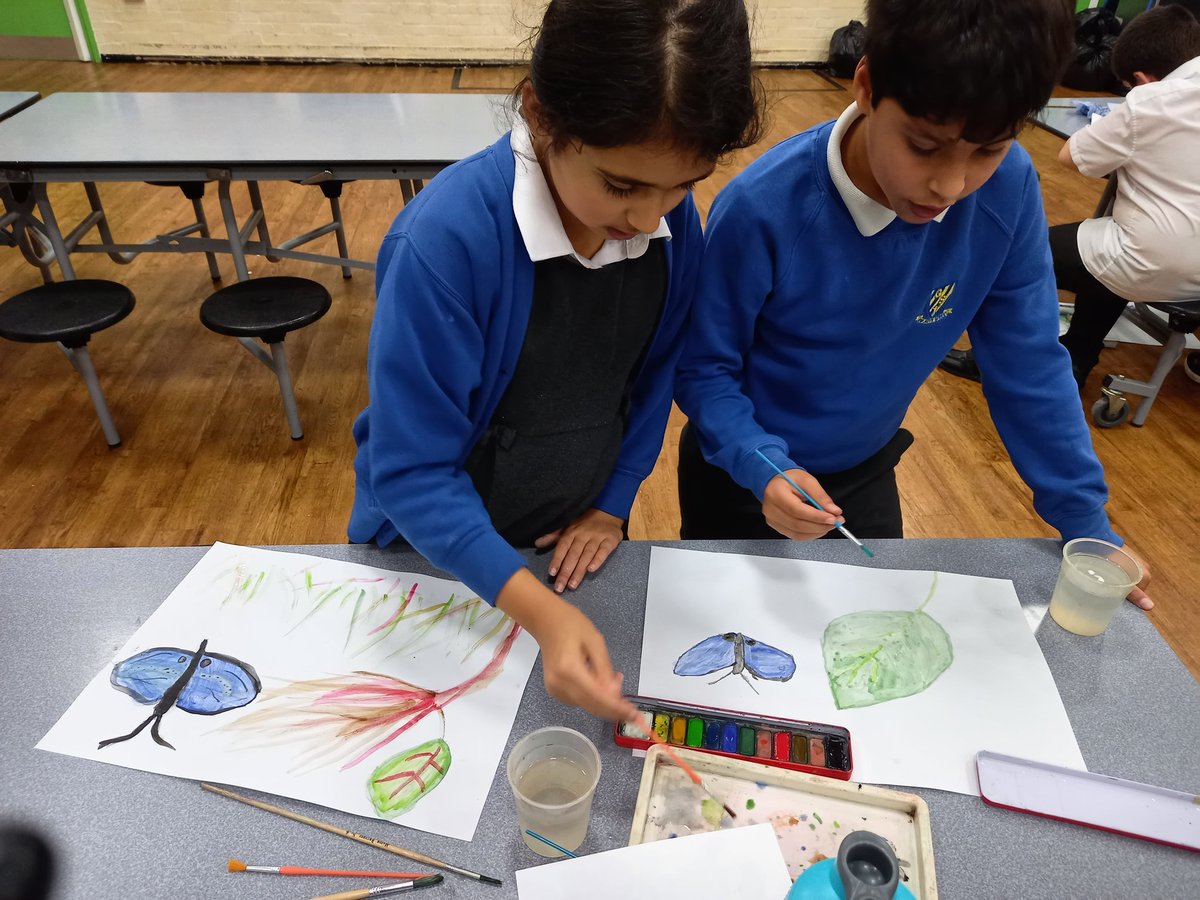 GwladysStPrim's tweet photo. Wow! What a fantastic #GSPSART Club tonight @GwladysStPrim. The Y5 and 6 have been experimenting with #watercolour 👩‍🎨🎨👨‍🎨 https://t.co/wnhS6lMzpe