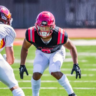 JUCOFFrenzy's tweet photo. Baller: 🚨@EliasWilliamsE JUCO LB 6'2 210. C/O 2024. 3 FOR 2. @CCSFFootball HL https://t.co/40s9krfCbM https://t.co/tHDxktULCM
