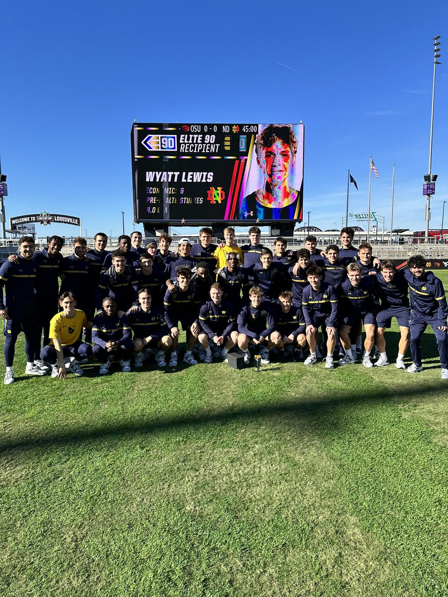 NDMenSoccer's tweet photo. 𝐖𝐲𝐚𝐭𝐭 𝐋𝐞𝐰𝐢𝐬: 𝐄𝐥𝐢𝐭𝐞 𝟗𝟎 𝐀𝐰𝐚𝐫𝐝 𝐖𝐢𝐧𝐧𝐞𝐫

So proud of Wyatt for winning the Elite 90 Award, which is presented to the student-athlete with the highest GPA participating at the Final Four!

#GoIrish☘️ https://t.co/33ALyHon4o