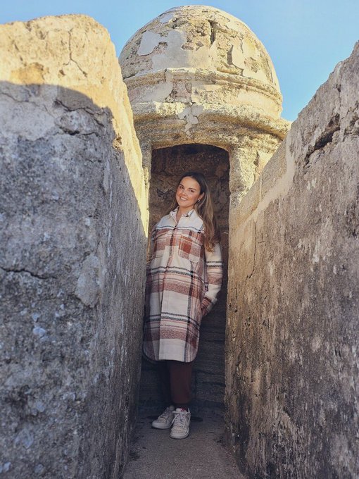 The pics as promised and omg was it cold and windy out 😜💕 forgot to move my fanny pack to the back in<a href="/tag/smile"class="tags"><span>#smile</span></a><a href="/tag/thursday"class="tags"><span>#thursday</span></a><a href="/tag/holidaycheer"class="tags"><span>#holidaycheer</span></a>