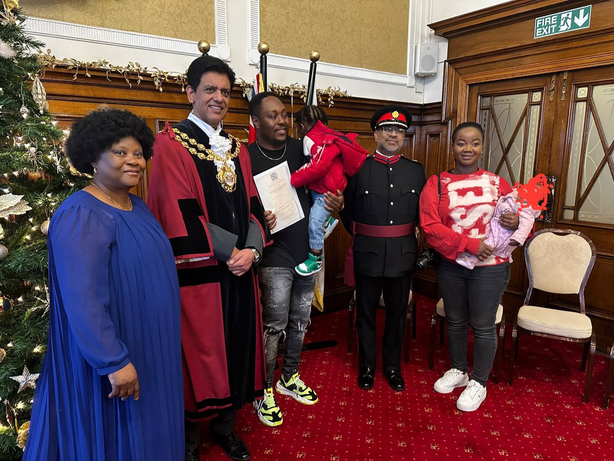 Seeing happiness is the most beautiful feeling. today joining the Mayor of Oldham @ChauhanZahid attending and welcoming people at the citizenship ceremony in Chadderton town hall on behalf of His Majesty’s Lord Lieutenant and HM King Charles III. @GMLO_UK