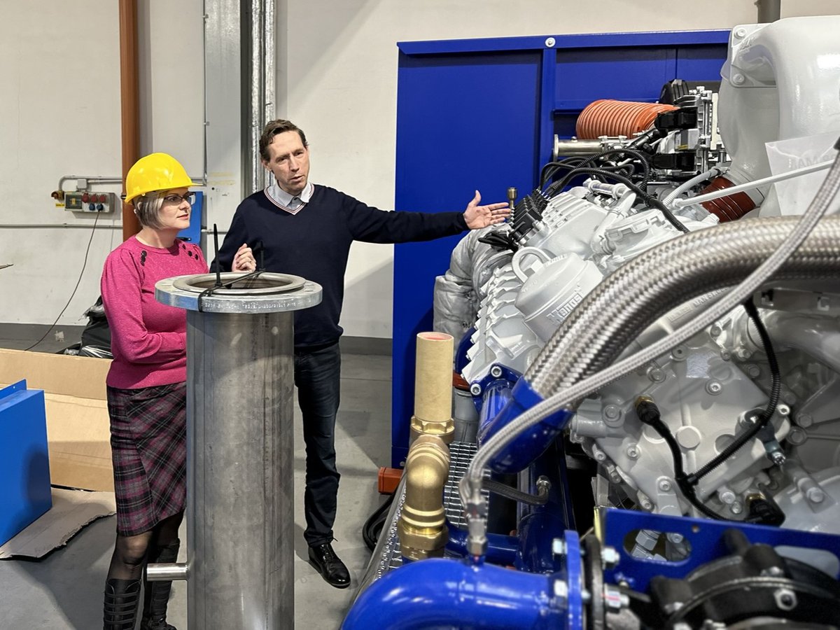 TEDOM_CHP's tweet image. 🌟 Hosted a visit from Vysočina Regions&apos;s Deputy Governor Hana Hajnova &amp;amp; Councillor Jan Břížďala! 
Explored Czech Republic&apos;s energy needs and showcased our #CHPunit production during the engaging visit. 🌍💡