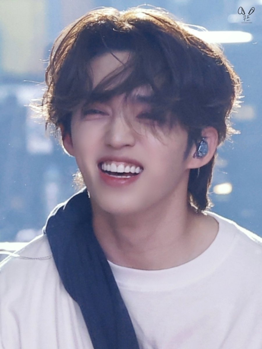 80spuocS's tweet photo. 230312 캐럿랜드

평생 이렇게 행복하게 웃는 일만 가득하게 해줄게

#SCOUPS #에스쿱스 #エスクプス
#세븐틴 #SEVENTEEN
@pledis_17 https://t.co/NiptNl2l6E
