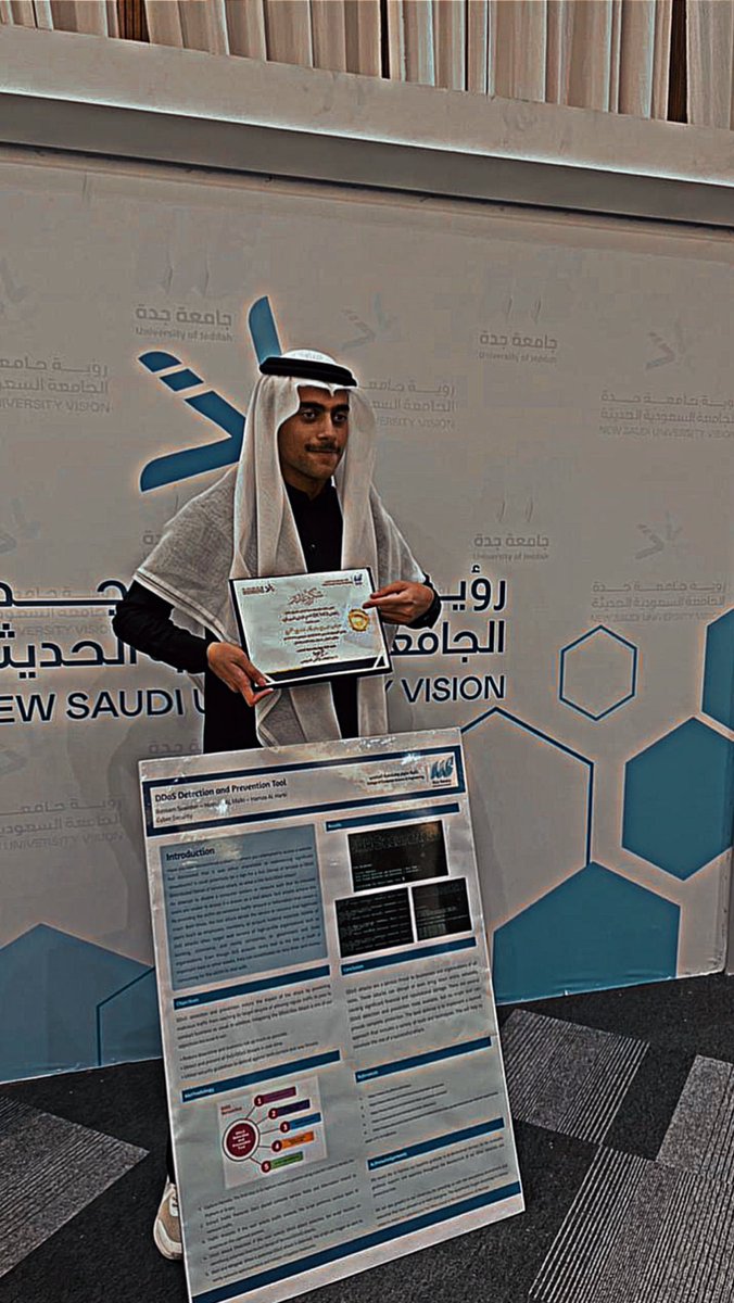 _b0xy's tweet photo. الحمدلله فزنا بمشروعنا - BHH SecureNet - بأفضل ديمو في معرض الابداع والابتكار لمشاريع التخرج بتوفيق رب العالمين ❤️🥇. https://t.co/k5MXVbieTS