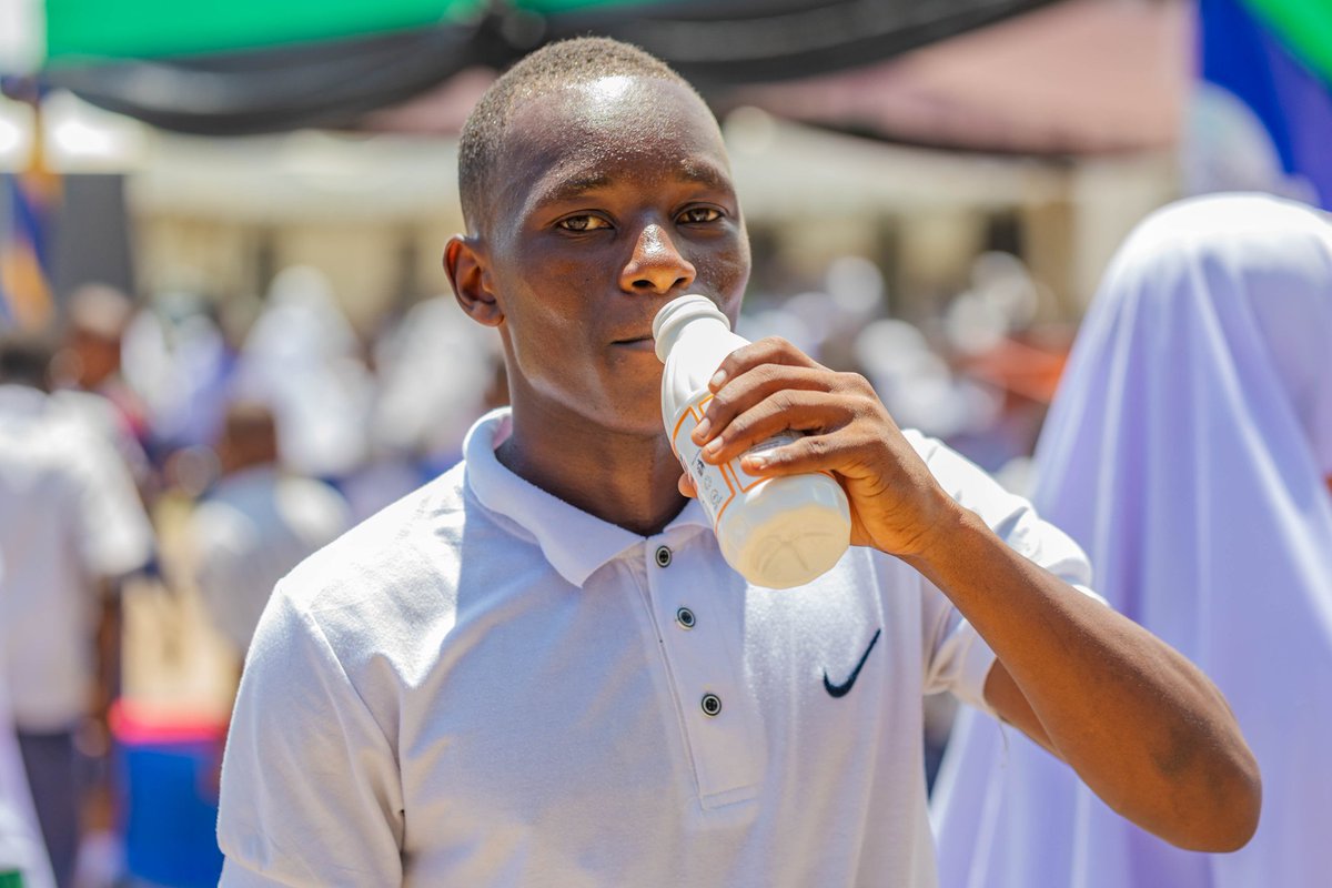 GAIN_TANZANIA's tweet photo. 🥳 Exciting news! 
@GAIN_TANZANIA teams up with Galaxy Food &amp; Beverage, and Tanzania Dairy Board, to unveil a fortified drinking yogurt🥛 in Dar! 🌟 

This pilot introduction is setting the stage for a nutritious revolution in Tanzania. 

#StayTuned for a thrilling journey ahead! https://t.co/2AC2ff4Snt