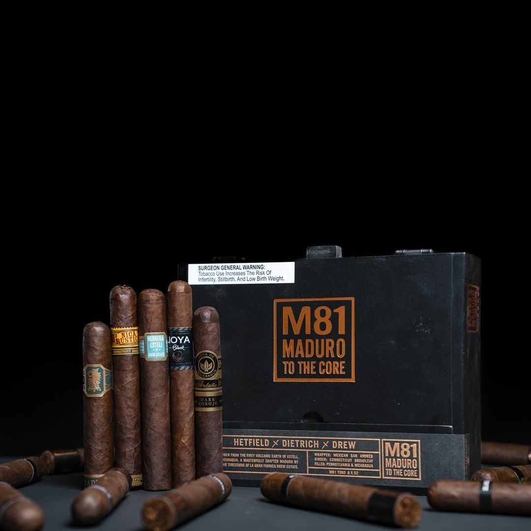 fox_cigar's tweet photo. GRAB any size box of the BLACKENED M81 cigars and GET a BONUS 5 Drew Estate cigars ($41 value)! Get them right now: https://t.co/wWhArYkYlQ
#TheFoxWay #BlackenedCigars #DrewEstate #HolidaySale #CigarSale #BlackenedM81 #CigarLovers #CigarStyle #Cigarians #CigarSmoker https://t.co/Nyvxdl2GYv
