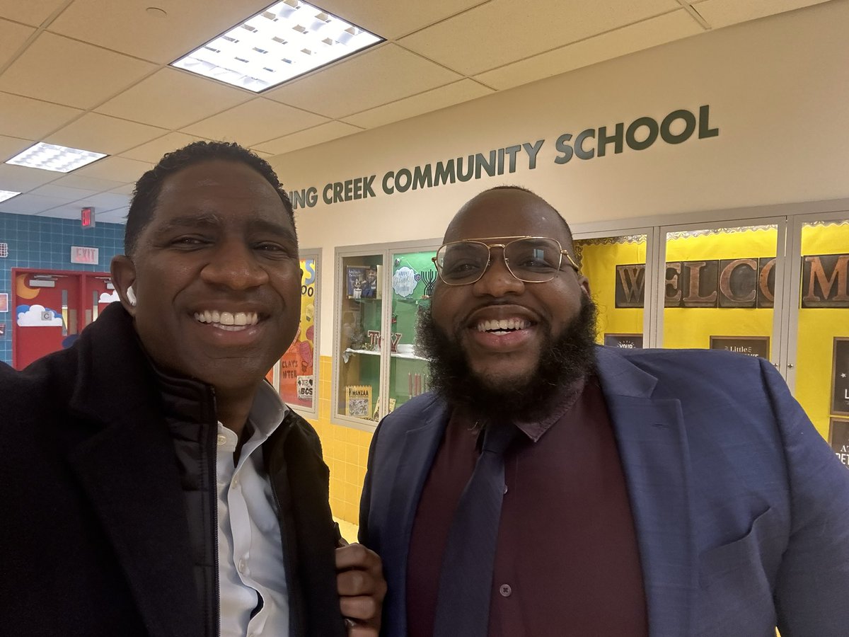 Jason Green (@jasontoddgreen) on Twitter photo Thrilled to visit Spring Creek Community School today in <a href="/BrooklynNorthHS/">Brooklyn North High Schools</a> to see the amazing progress they are making with their #blendedlearning and #digitallearning initiatives with <a href="/decentgriffin/">Tyler Griffin</a>. <a href="/LINC_PD/">Learning Innovation Catalyst (LINC)</a> #lincPD Thrilled to visit Spring Creek Community School today in <a href="/BrooklynNorthHS/">Brooklyn North High Schools</a> to see the amazing progress they are making with their #blendedlearning and #digitallearning initiatives with <a href="/decentgriffin/">Tyler Griffin</a>. <a href="/LINC_PD/">Learning Innovation Catalyst (LINC)</a> #lincPD