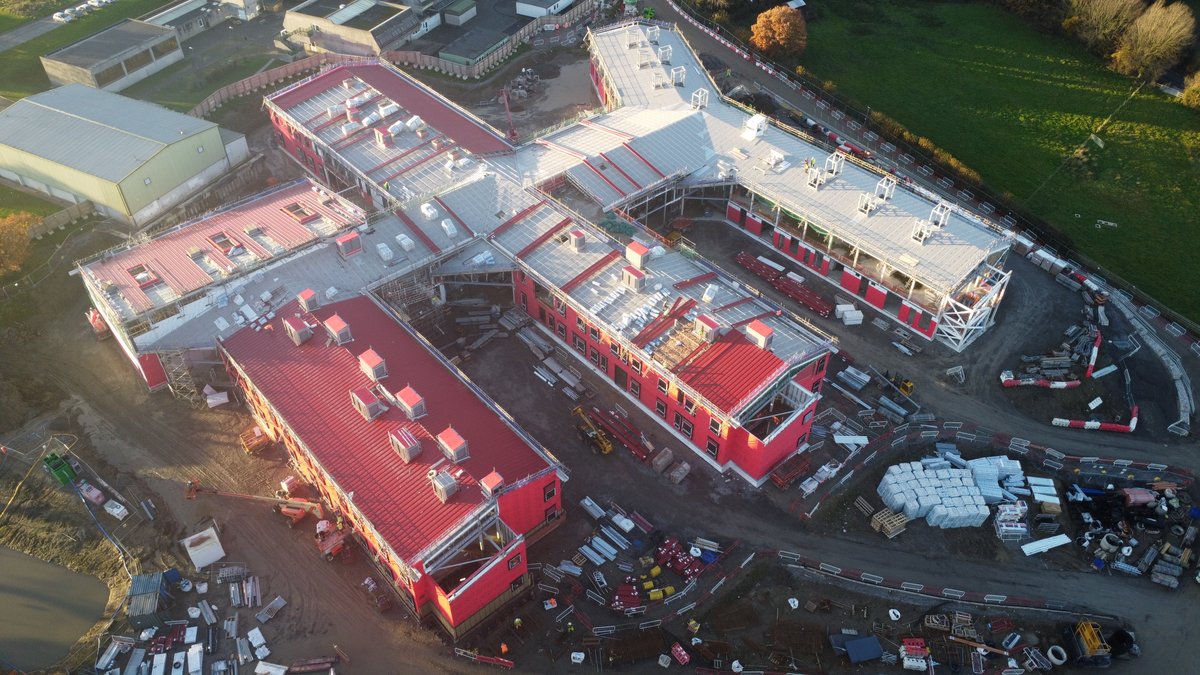 FCCSchoolMod's tweet image. Mae cynnydd anhygoel yn Ysgol Campws 3 i 16 Mynydd Isa, dim ond ychydig o dan ddeuddeg mis i fynd!
Amazing Progress at Mynydd Isa 3 to 16 Campus school, just under twelve months to go! @WG_Education @ArgoedHS @MynyddIsa