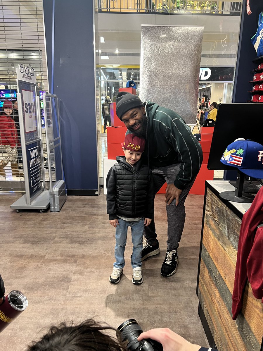 <a href="/JBrissett12/">Jacoby Brissett</a> and <a href="/lids/">Lids</a> and <a href="/hopeforhenry/">Hope for Henry</a> thank you for an unforgettable weekend!