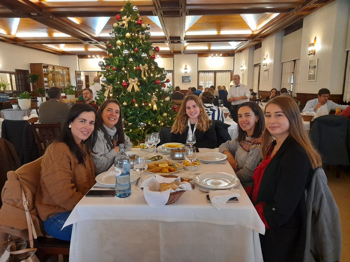 On our way to @Microbiotec23, the nacional congress of Microbiology in Covilhã! @SPMicrobiologia! ☃️ @patantunes1973 @angelanovais16 @andreiasrgarcia #catiamatos @BacTdrugs_lab