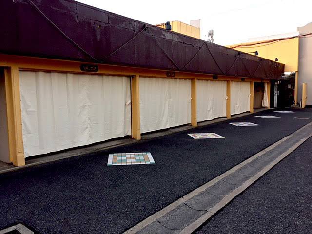 「ラブホのこれ、洗車場として普通に便利そう(ダメです)」|なかひこくん さんと他98人のイラスト