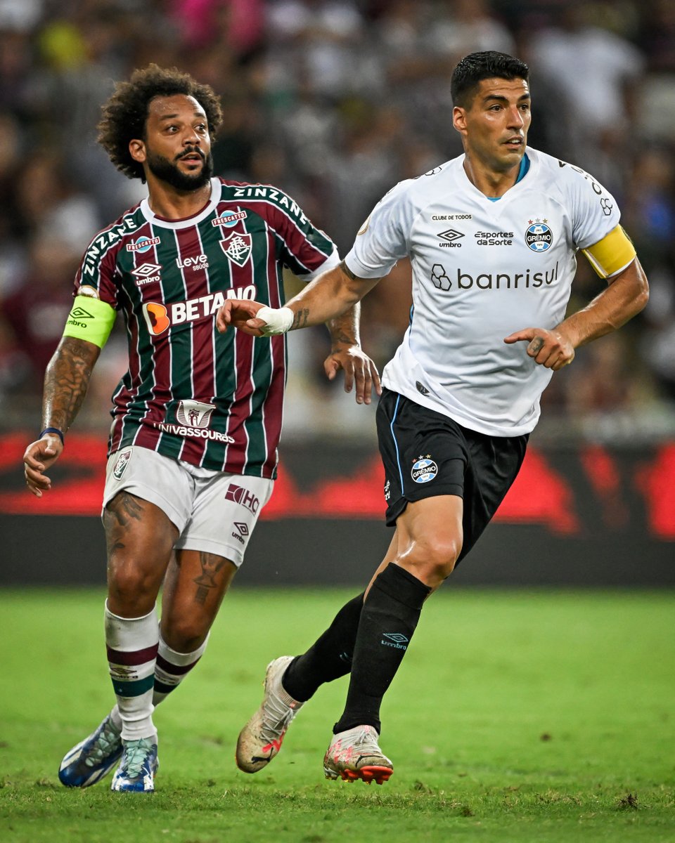 Portuguesa ❤️💚 on X: CAMPEÕOOOOESSSS!!!! 🏆❤️💚 Somos os campeões do Campeonato  Paulista A2 desse ano! Depois de garantir o acesso nas semifinais,  conquistamos agora, pela terceira vez na nossa história, o título