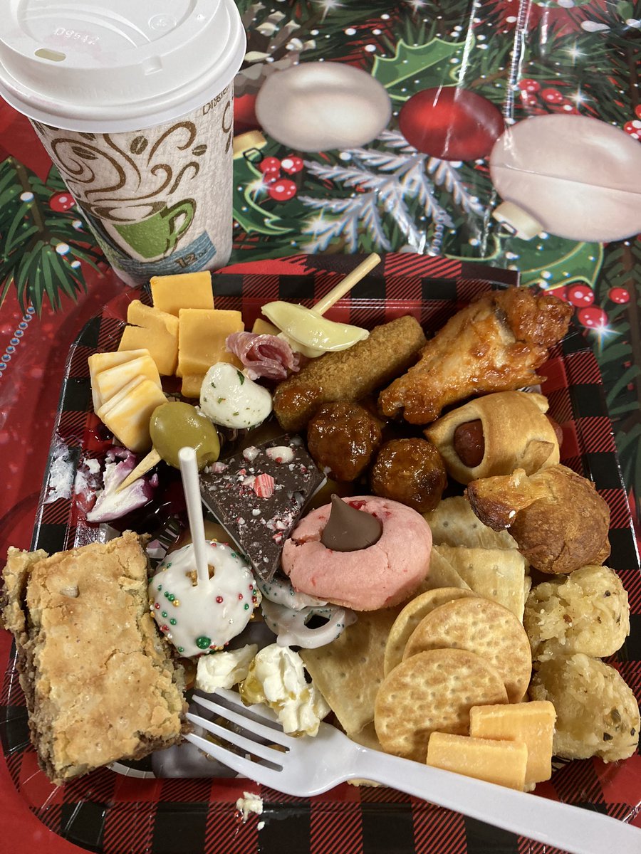 I had the best snack plate at the beautiful church Christmas party. ♥️😆✨🙏
