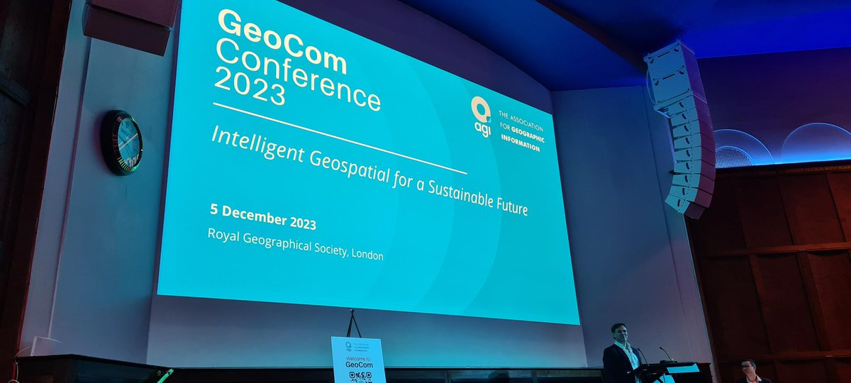 LandHawkUK's tweet photo. 📈 We had an amazing time at GeoCom earlier this week with our colleagues from @thinkWhere1, @Idoxgroup and @emapsite 

An insightful day with thought provoking seminars on AI, sustainability and all things GIS.

#geocom23 #geoevent #geospatial #GIS #AI #sustainability https://t.co/DC37hjtHvT