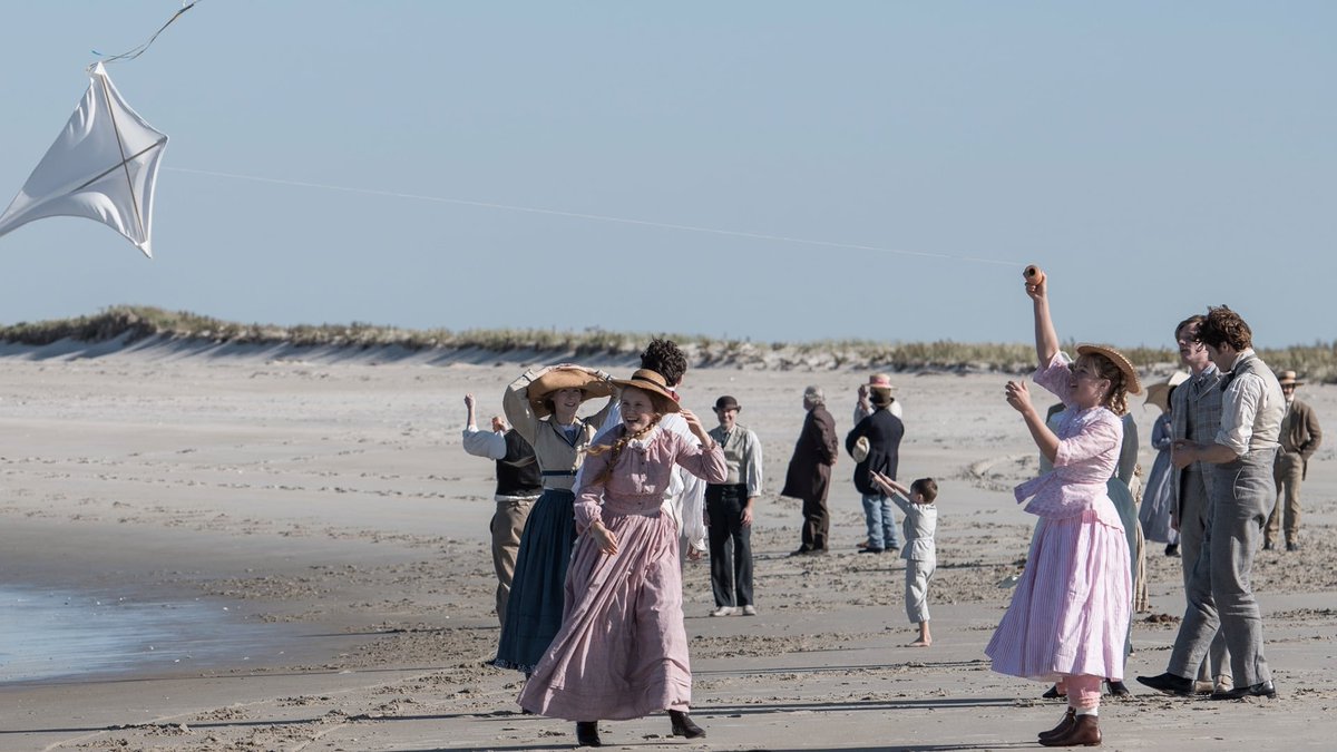 Greta Gerwig gifted us with her Little Women four years ago today 🥹