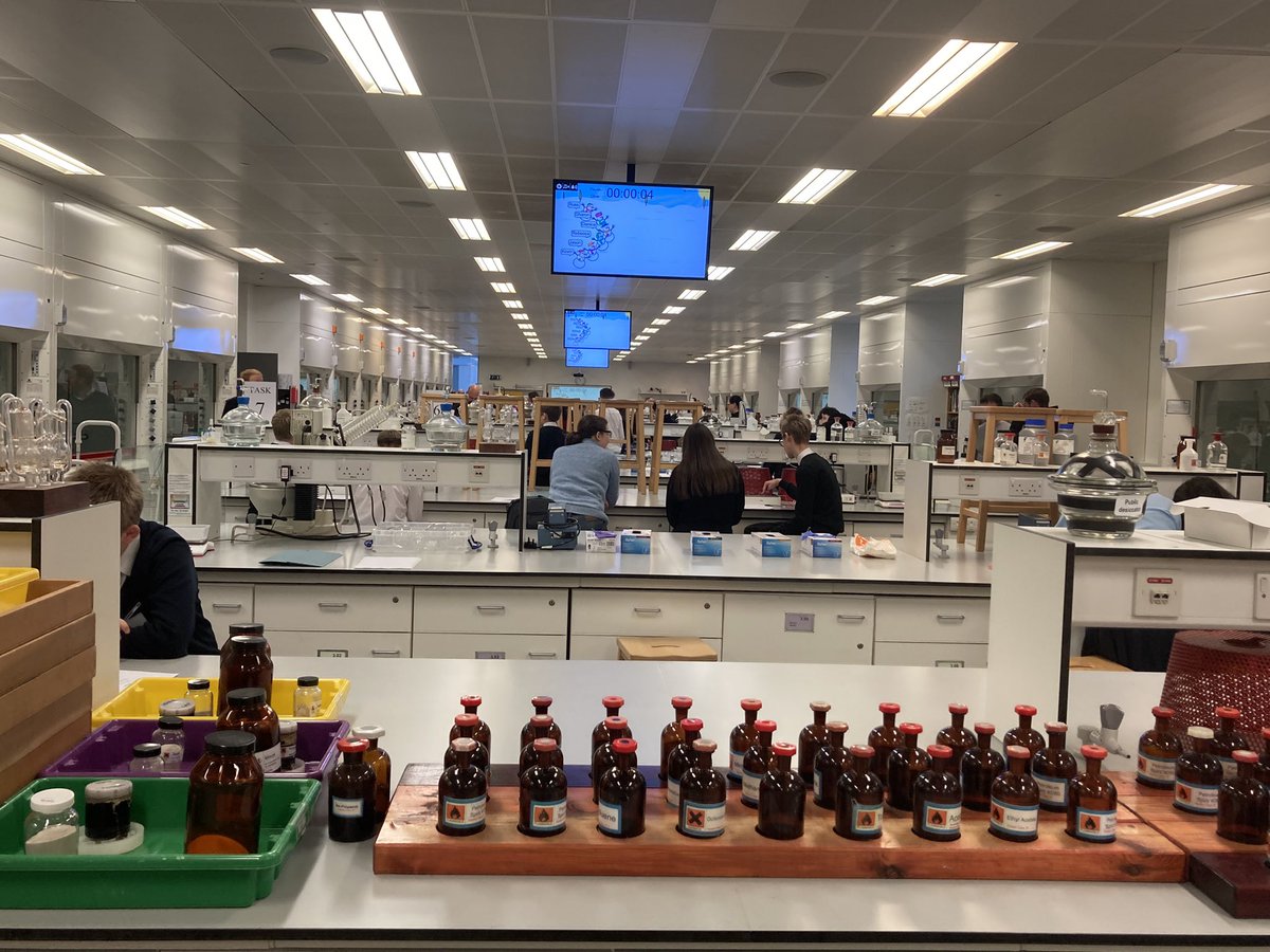 St Andrews School of Chemistry tweet media