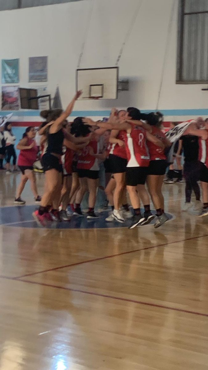 beluceratto's tweet photo. Las elijo siempre en mi equipo!❤️
@CASPAlumni campeonas de Maxi Basquet Femenino!🏀
Orgullo de pertenecer!💪 https://t.co/9YOERXBkXb