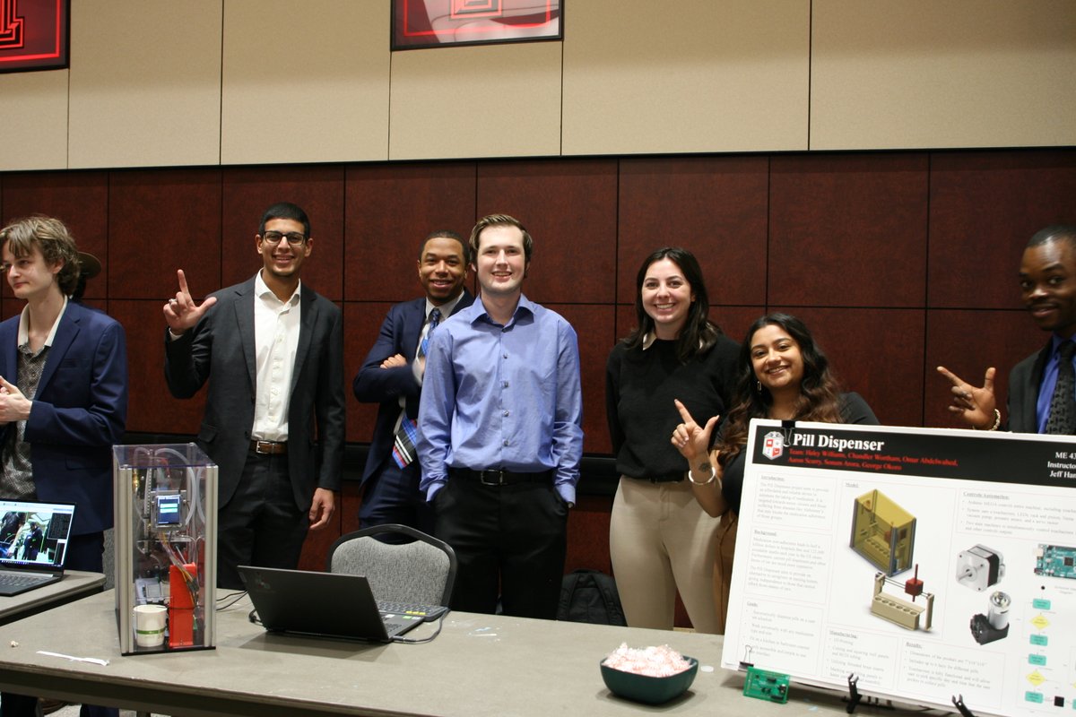 TTUEngineering's tweet image. We had a great time on Monday looking at all the projects from the Mechanical Engineering Expo! #FromHereItsPossible #MechanicalEngineering #TTUEngineering