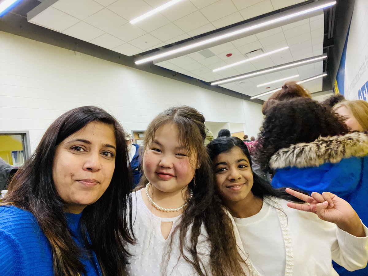 What a melodious night!!! I was so proud to see many amazing talents from East Maine school District 63 and Mark Twain School!!!
<a href="/sussman_howard/">Howard Sussman</a> <a href="/EllianEydis/">Ellian Eydis</a> <a href="/MarkTwainD63/">Mark Twain School</a>