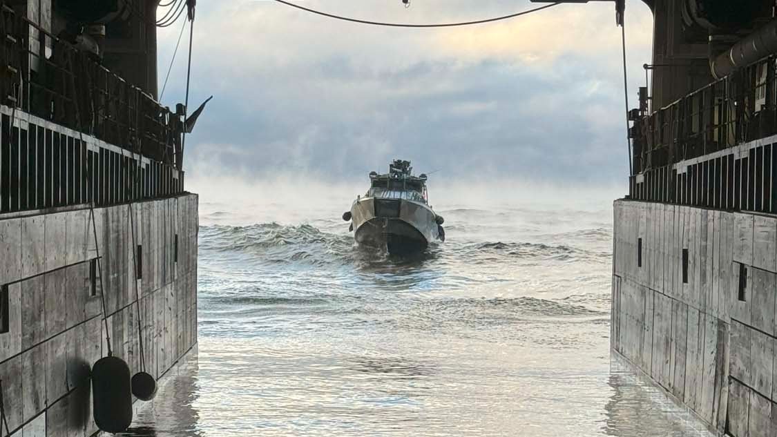 Learning to master Finland's coastline... #RoyalMarines have completed covert missions in the Baltic Sea with @RFAMountsBay as NATO’s newest member Finland hosted military drills aimed at showing allies how best to operate in this complex environment. royalnavy.mod.uk/news-and-lates…