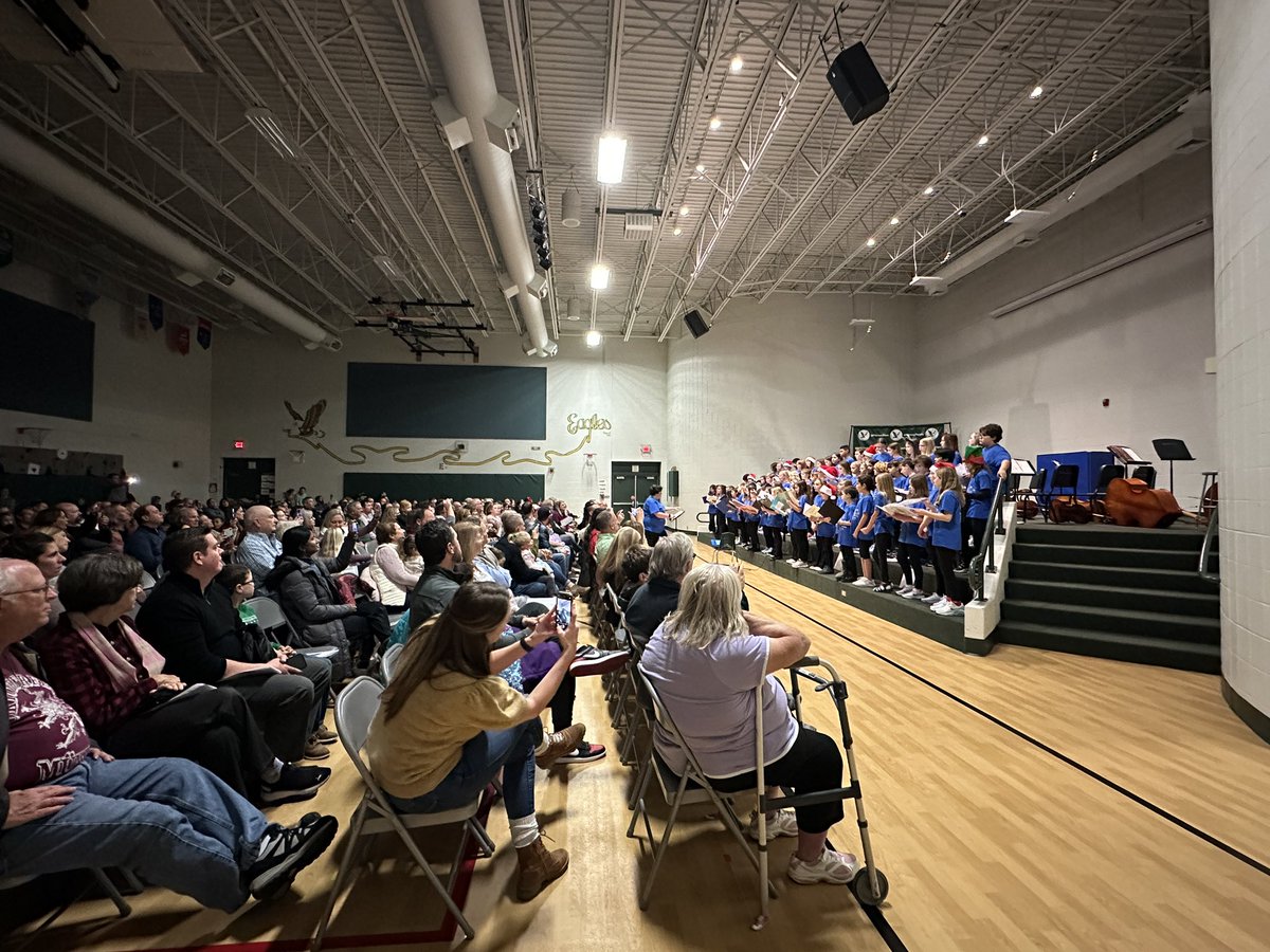 Dr. Lorinda Krey tweet media