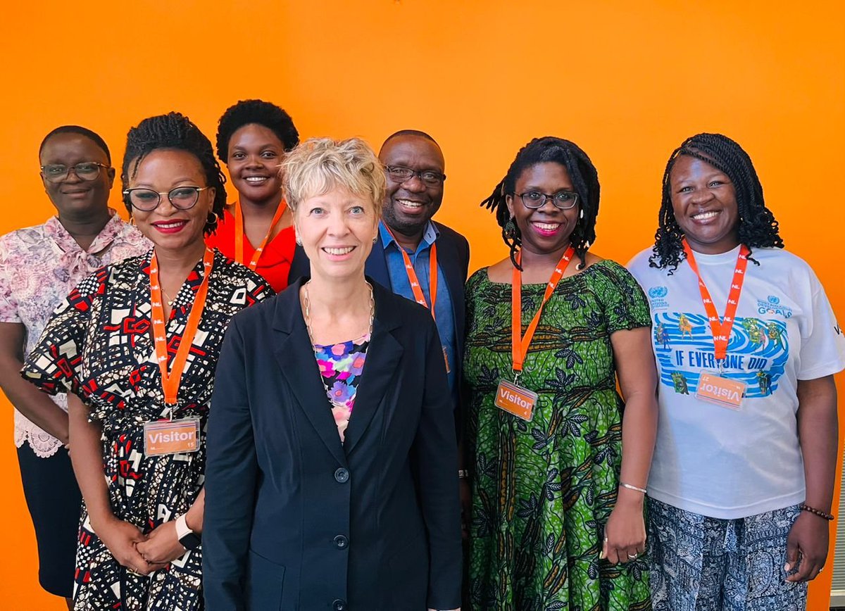 Dutch Embassy Harare 🇳🇱 (@nlinzimbabwe) on Twitter photo Good catch up yesterday with partners under the Intersectionality Consortium led by <a href="/Wemos/">Wemos</a>, funded by <a href="/DutchMFA/">Dutch Ministry of Foreign Affairs 🇳🇱</a>.
Impressive & innovative work in #Zambia 🇿🇲 promoting sexual & reproductive health rights, especially for marginalised youth.👏🎗️
#SRHR #LeaveNoOneBehind Good catch up yesterday with partners under the Intersectionality Consortium led by <a href="/Wemos/">Wemos</a>, funded by <a href="/DutchMFA/">Dutch Ministry of Foreign Affairs 🇳🇱</a>.
Impressive & innovative work in #Zambia 🇿🇲 promoting sexual & reproductive health rights, especially for marginalised youth.👏🎗️
#SRHR #LeaveNoOneBehind