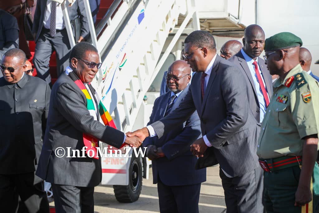 CMukungunugwa's tweet photo. His Excellency President Emmerson Mnangagwa @edmnangagwa is back home from Gaborone, Botswana where he attended the presidential roundtable at the fifth edition of the annual Kusi Ideas Festival. The Indaba was running under the theme, "Africa’s Agenda 2063: Making the Dream Come https://t.co/8VrLGFOGpn