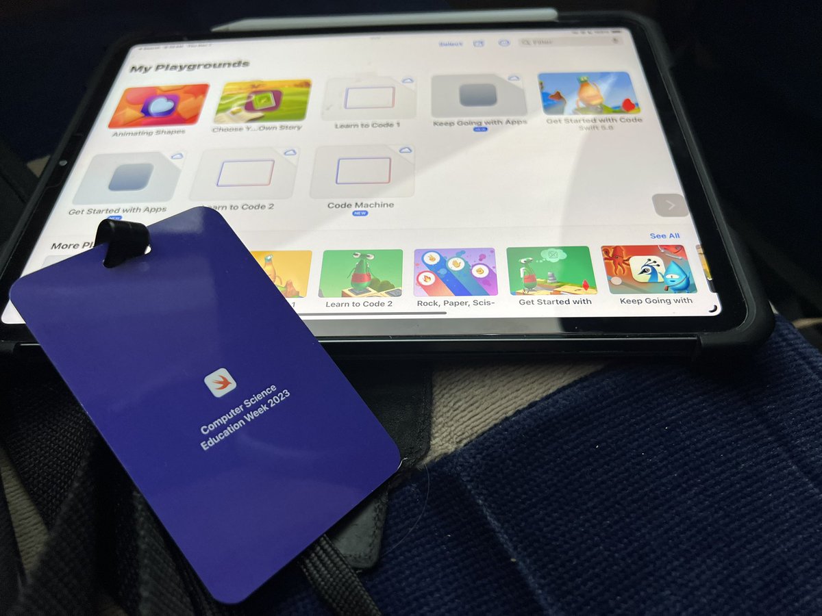 Happy Computer science week to all the innovators and coders @Peel21st @AppleEdu. Coding and creativity using #EML #Swift with students from <a href="/CentennialSrPS/">Centennial Senior PS</a>  @Peelschools in #Toronto. Let's celebrate the impact of #CSweek shaping our world and inspiring future breakthroughs.🌟📱