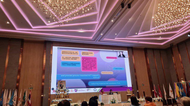 ConnieChong1's tweet photo. Delighted to be invited by the Nurses' Association of Thailand as a keynote speaker. Excited to share insights about our innovative Pai.ACT AI product. Overwhelmed by the full house! #AI #HealthTech #PaiACT #Nursing #Thailand @cuhknursing https://t.co/CP8ykwoi8k