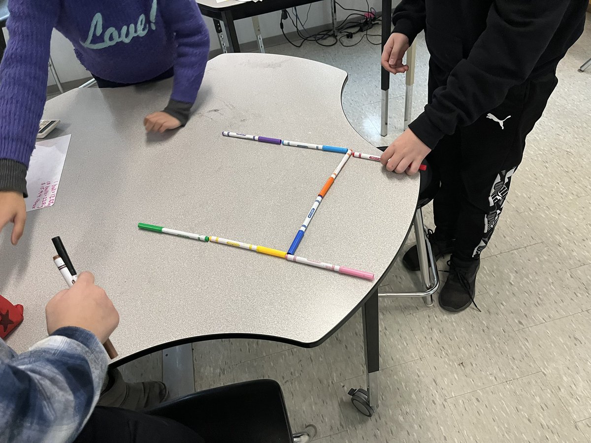 bperks21's tweet image. December Math Challenge day 2 saw us using ratios, applying number sense skills, and also some no. Standard units of measurement….. @SACTVDSB @tvdsbmathk8 #perkspack