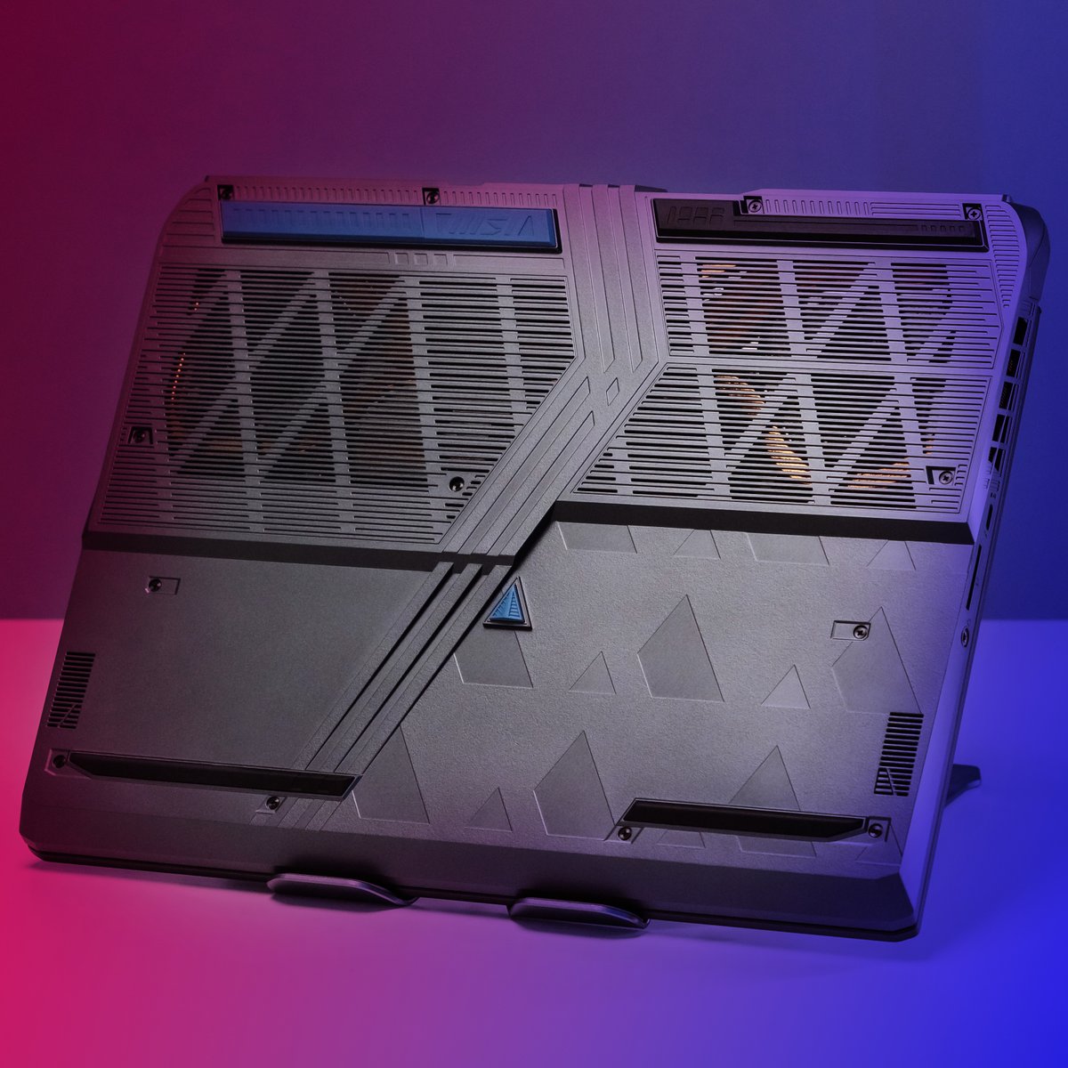 MSI__UK's tweet photo. Maybe you don't normally look at the bottom of your laptop, but ours are really worth checking out!
Which one's your favorite: #RaiderGE #VectorGP #Cyborg or #Pulse ? 😍 Tell us below! https://t.co/K7sqCAZXCh