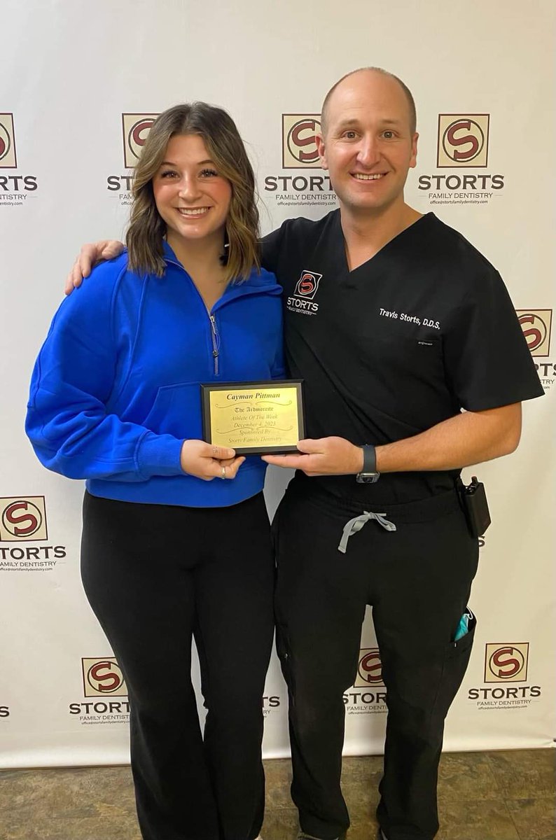 5'6 Senior Cayman Pittman was named the female athlete of the week by the Daily Ardmoreite. She is averaging a double double through 3 games so far this season. <a href="/ArdmoreitePreps/">Beau Bearden</a> <a href="/PGHOklahoma/">Prep Girls Hoops Oklahoma</a>