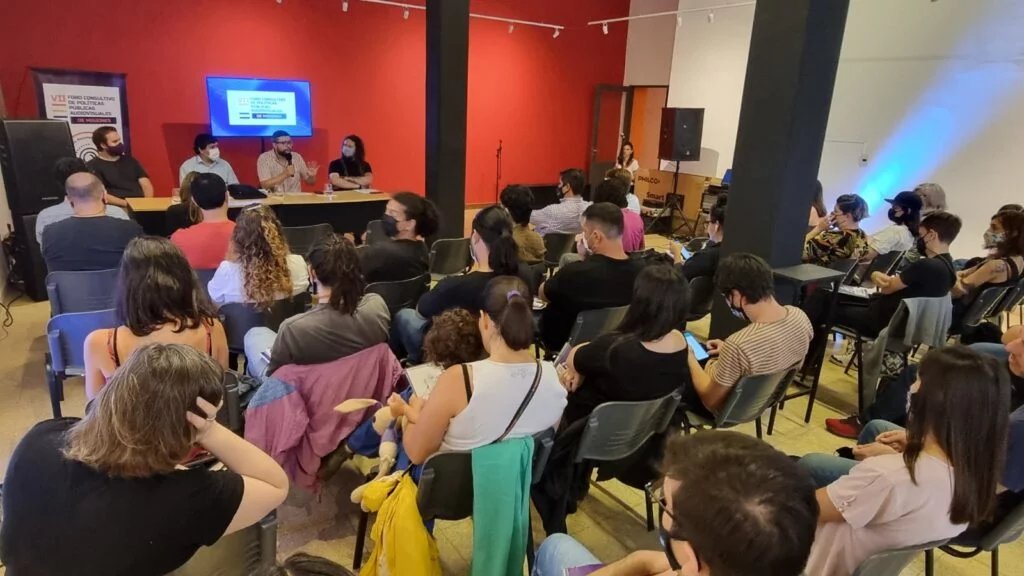 #LaProvincia El sector audiovisual misionero se reunirá en un nuevo Foro de Políticas Públicas Audiovisuales economis.com.ar/el-sector-audi… <a href="/IAAviM/">IAAviM</a>