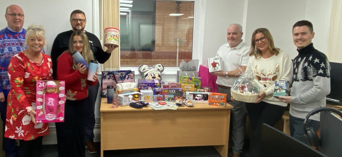 Thank you to <a href="/RKMSUK/">RKMSGroup</a> and all the attendees at this mornings network event for your donations. 🎁

These gifts will make a huge difference to our carers this Christmas. 🎄🥰

If you are a corporate and would like to get involved, please contact terry.hodkinson@blackpoolcarers.org