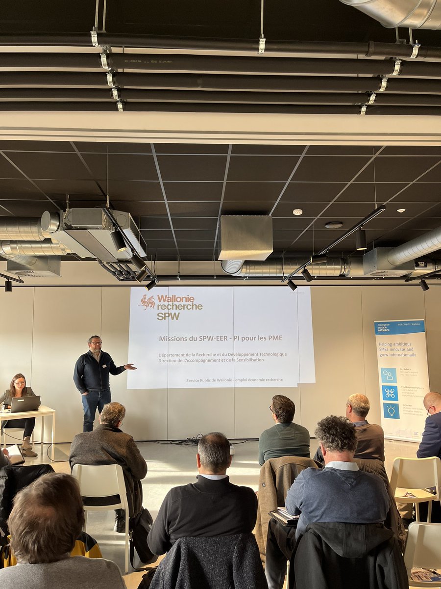 Retour sur notre atelier PI 💡

Notre atelier sur la protection à l'export a mis en lumière la propriété intellectuelle et ses subtilités. Un grand merci à nos orateurs de qualité! 

L'atelier doit aussi son succès aux entreprises présentes. Merci pour votre participation active!