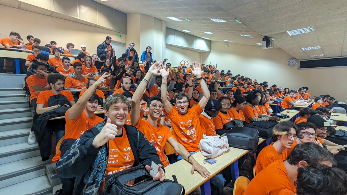 [fr] Nos <a href="/iutblagnac/">IUT de Blagnac</a> #info sont chauds patates (h-21') pour la <a href="/nuitinfo/">Nuit de l'Info</a>