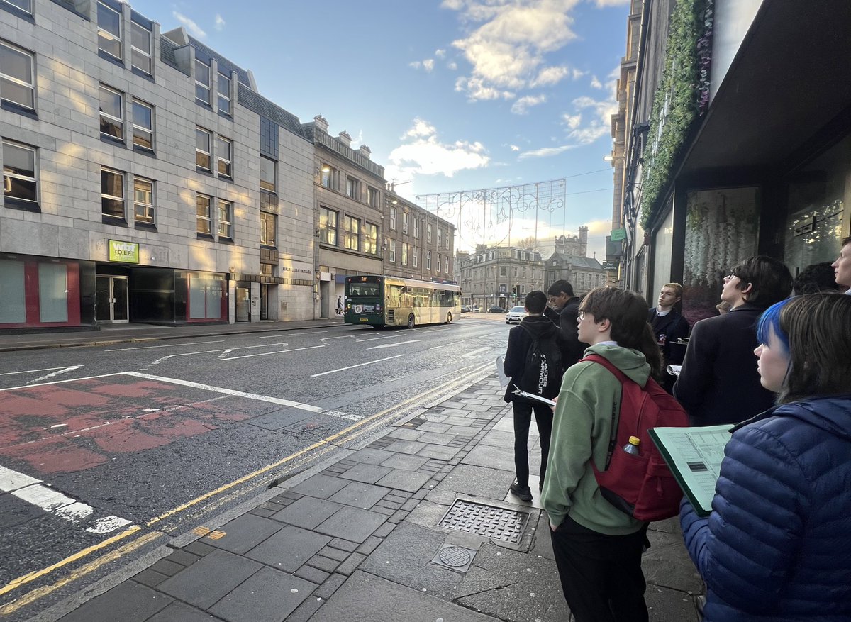 MrSimpsonGeo's tweet photo. Well done to the #HigherGeography class who braved the cold on Tuesday and the rain today to gather data for two different sites for their #assignment! #geographyteacher https://t.co/DIvhqbmtu4
