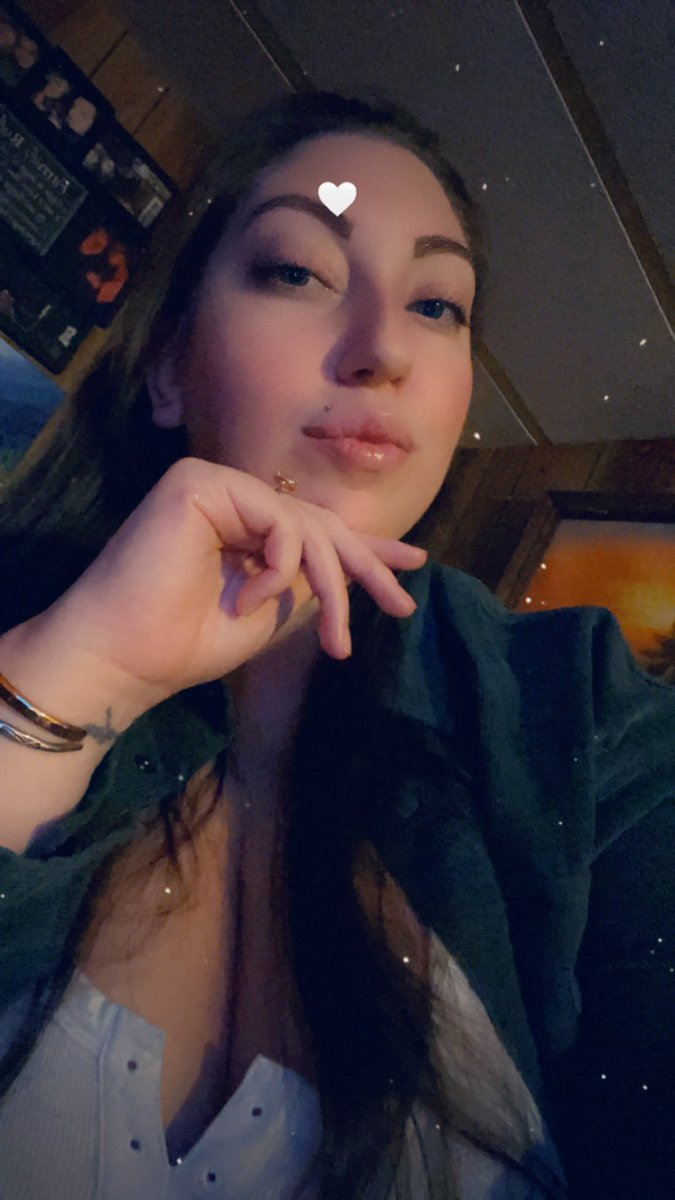 Kaytlin 🏳️‍🌈 tweet media