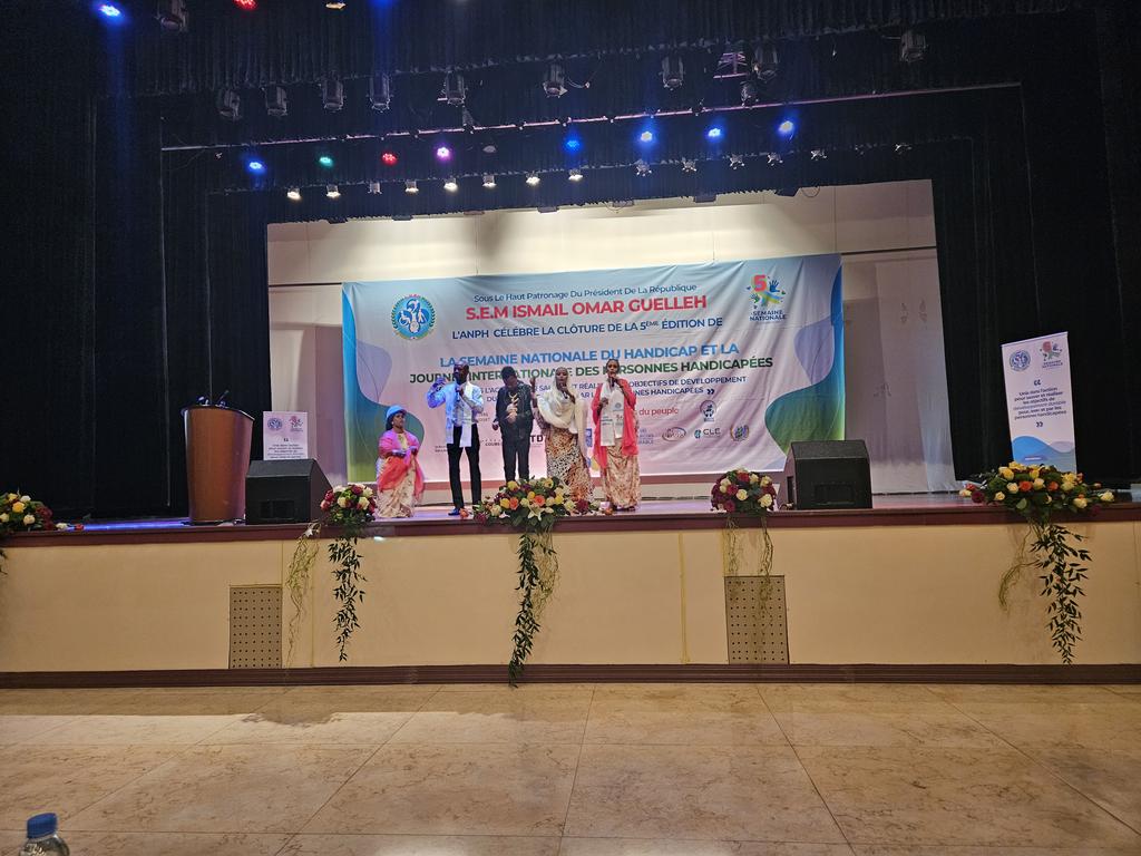 " Unis dans l'action pour sauver et réaliser les Objectifs de développement durable pour, avec et par les personnes handicapées."
Un message fort qui nous unit depuis longtemps !
<a href="/AHandicapees/">Agence Nationale des Personées</a>
<a href="/djibouti/">djibouti</a> 🇩🇯🇩🇯🇩🇯