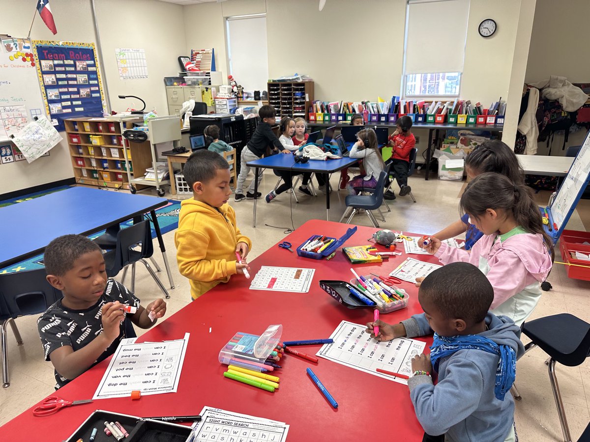 Love the conversations with the first grade students in Ms. Cuellar’s class ⁦<a href="/BluebonnetLions/">Bluebonnet Elementary School</a>⁩ as they were working on their sight words. Learned a lot about crickets and grasshoppers.. it was their major topic of the table 😂.  ⁦<a href="/LockhartISD/">Lockhart ISD</a>⁩