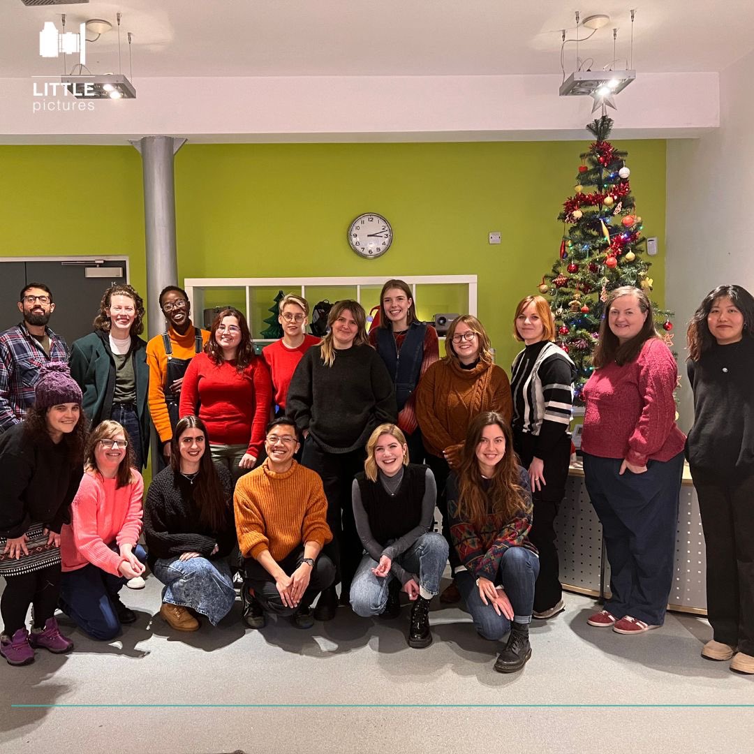 ✨ Our #LittlePictures filmmakers & producers have now formed their teams and have started development & industry workshops 🎄There was even time for a festive photo of the cohort! @screenscots