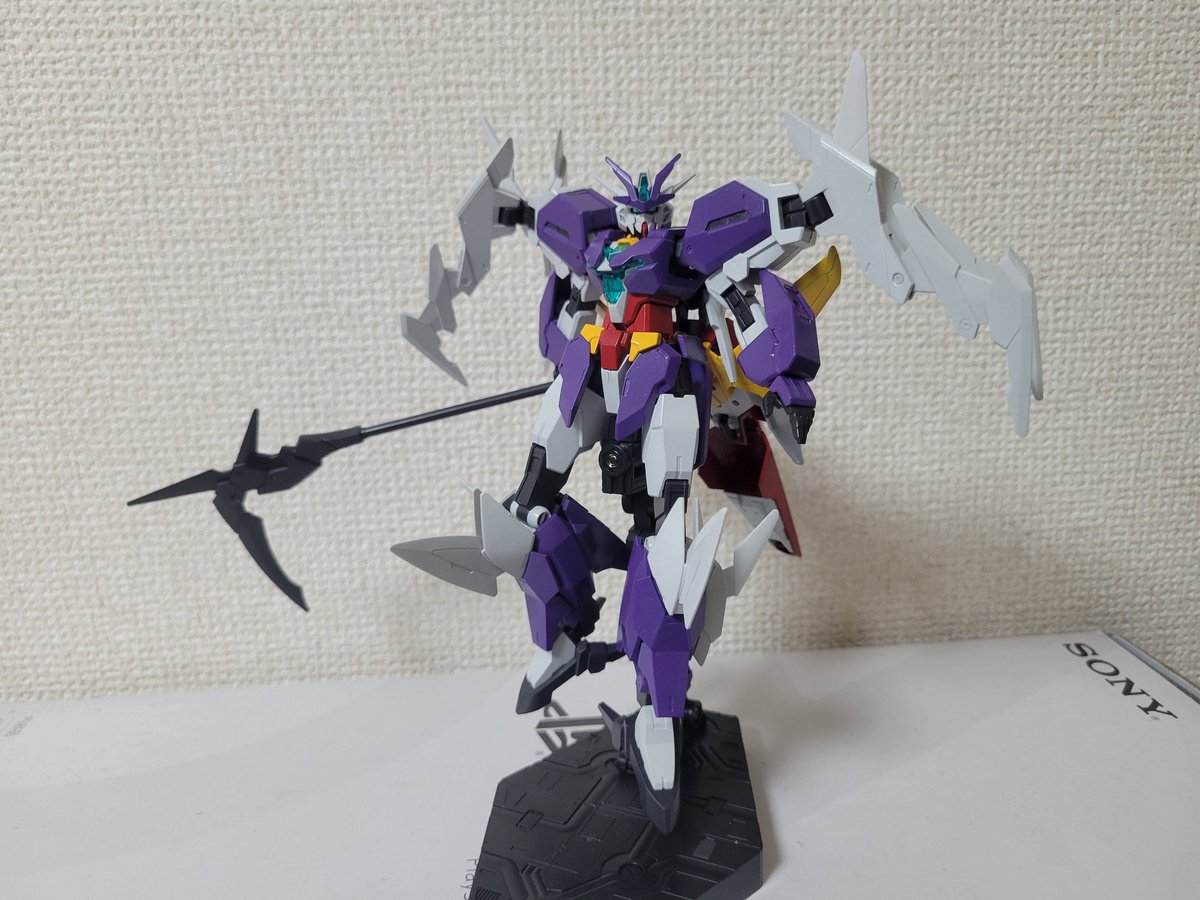 Tiyl000's tweet photo. プルダインガンダムも完成！
このカラーリングがやりたかった〜
なぜだか鎌には紫ってイメージがあるんだよなぁ https://t.co/EMCl3sO8Ok