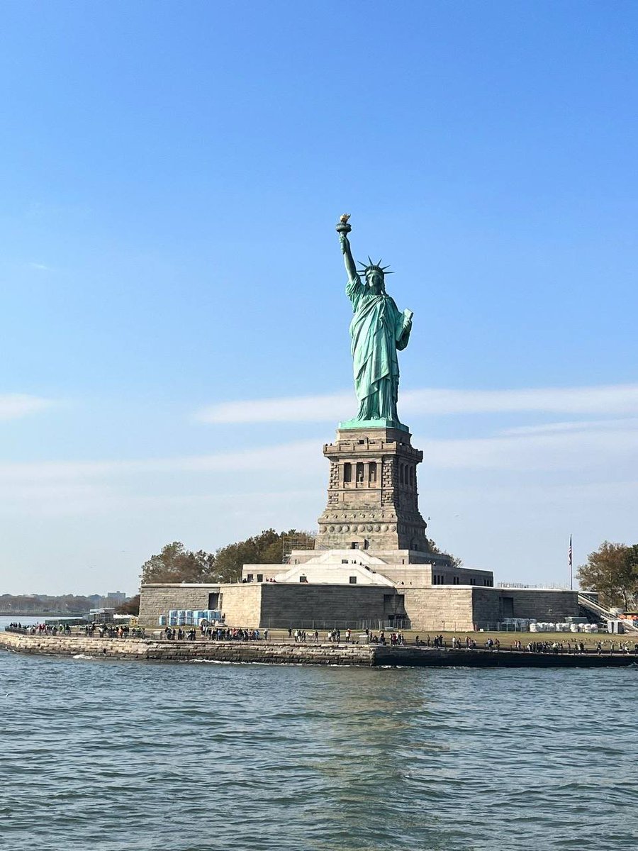 Persistent efforts will eventually usher in brilliant achievements.