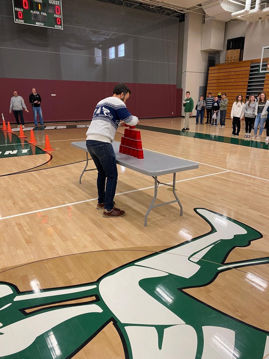‘Tis the season for spirit week and SRT relays! Teams from all classes competed for a place in the final relay races during halftime of this evening’s Girls Varsity Silent Night basketball game. Let's go, Warriors!