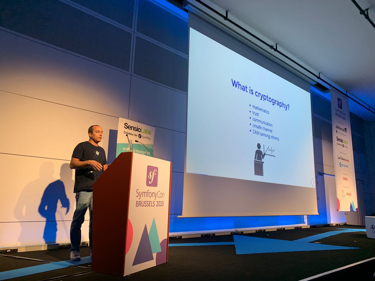 SymfonyCon - SymfonyOnline tweet media
