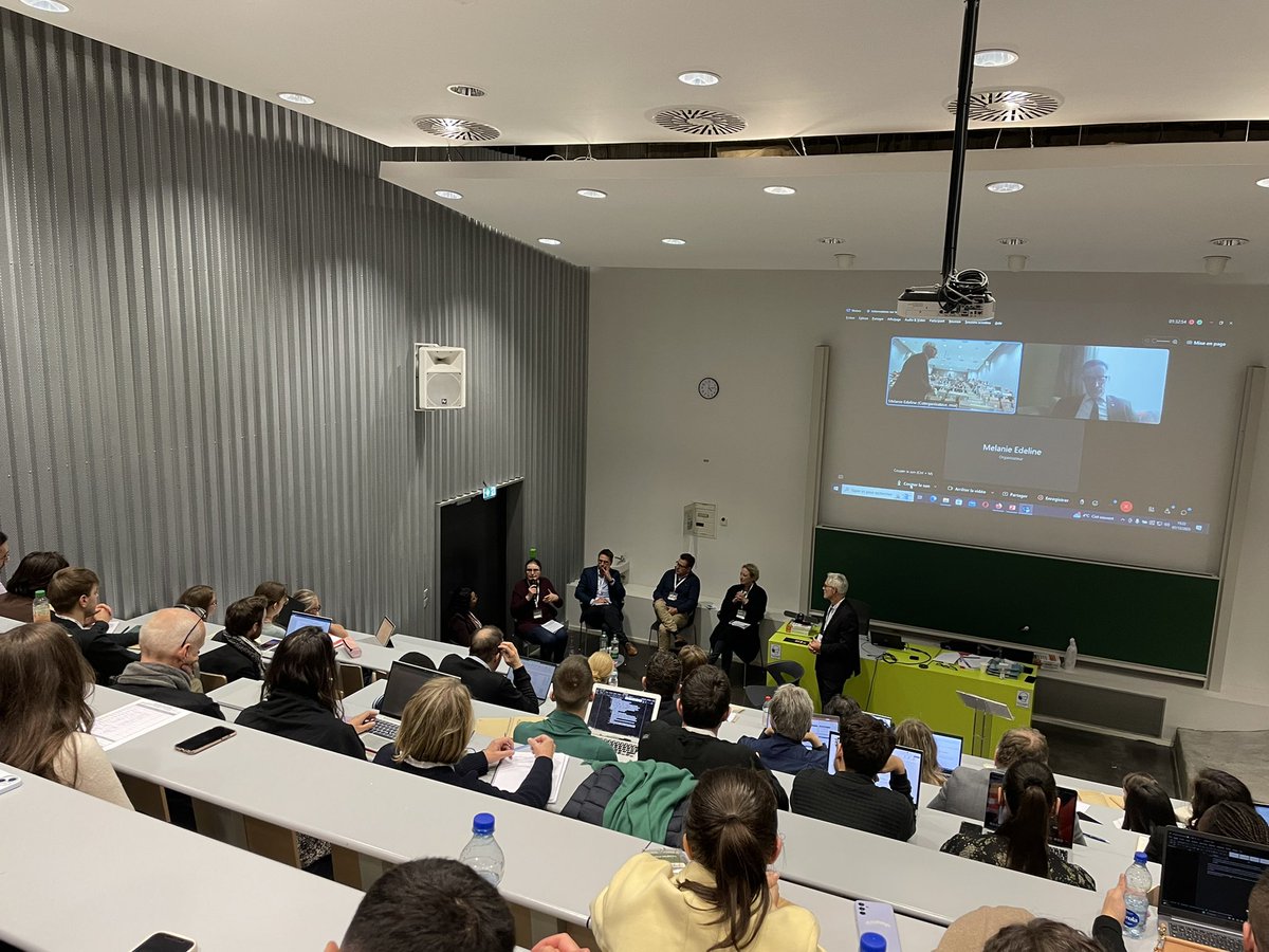 La 1ère demi journée de la Journée d'Étude en Contrôle de Gestion est en cours à Mulhouse !
La table ronde court sur tout l'après-midi.

Cet événement est organisé en partenariat avec l’Association des masters CGAO, la DFCG et le CREGO.

@univbourgogne 
<a href="/fc_univ/">université de Franche-Comté</a> 
<a href="/UHA68/">UHA</a>