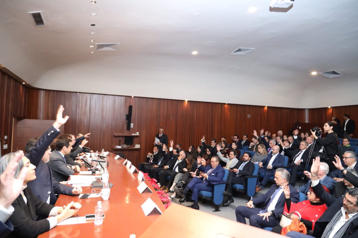 En la sesión de Consejo Directivo se acordó que el actual secretario general, Alejandro Malagón, <a href="/AMalagonB/">Alejandro Malagon B</a>, será propuesto como candidato único para ocupar la presidencia de la #CONCAMIN, en la próxima Asamblea General a llevarse a cabo en 2024.