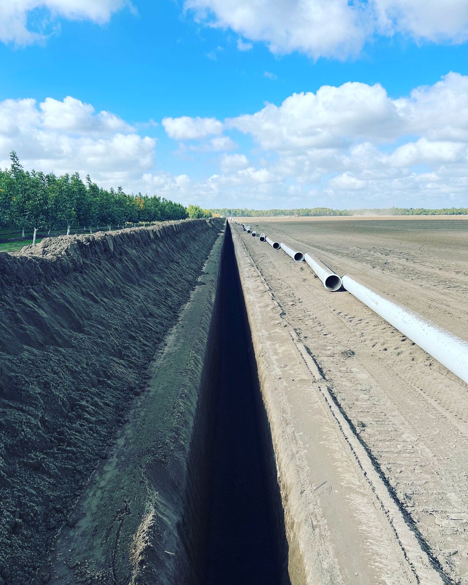 Pipeline and trenching? Our construction crews have the experience and equipment for any challenge. Questions? Solutions! #awdoesthat #irrigation #irrigationcontractor #irrigationconstruction